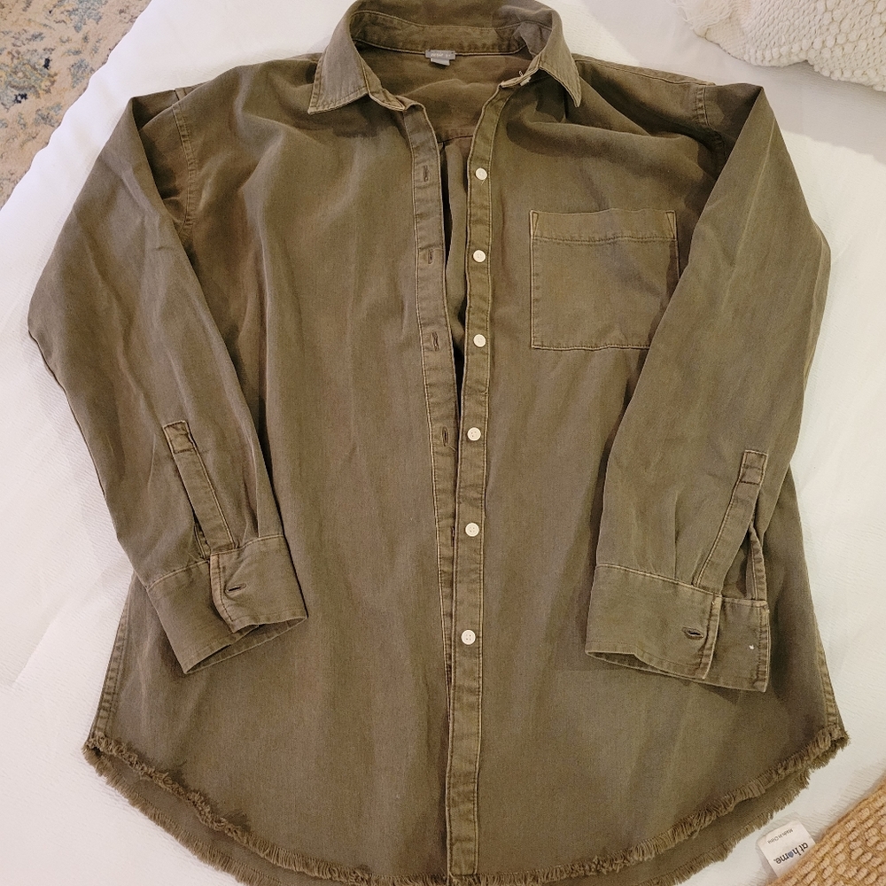 Aerie Button Down Shirt Green Size Small